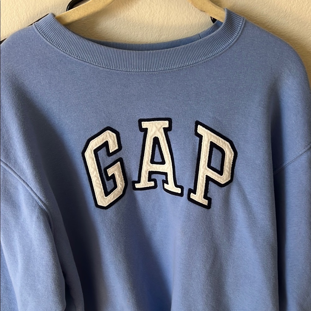 GAP Light Blue Crewneck Sweatshirt